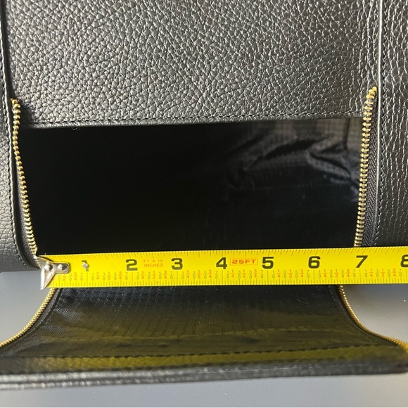 Leanelle Barcelona Bag in Black - Picture 12 of 13